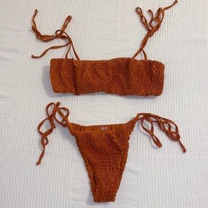 Sail on honey scrunched bikini